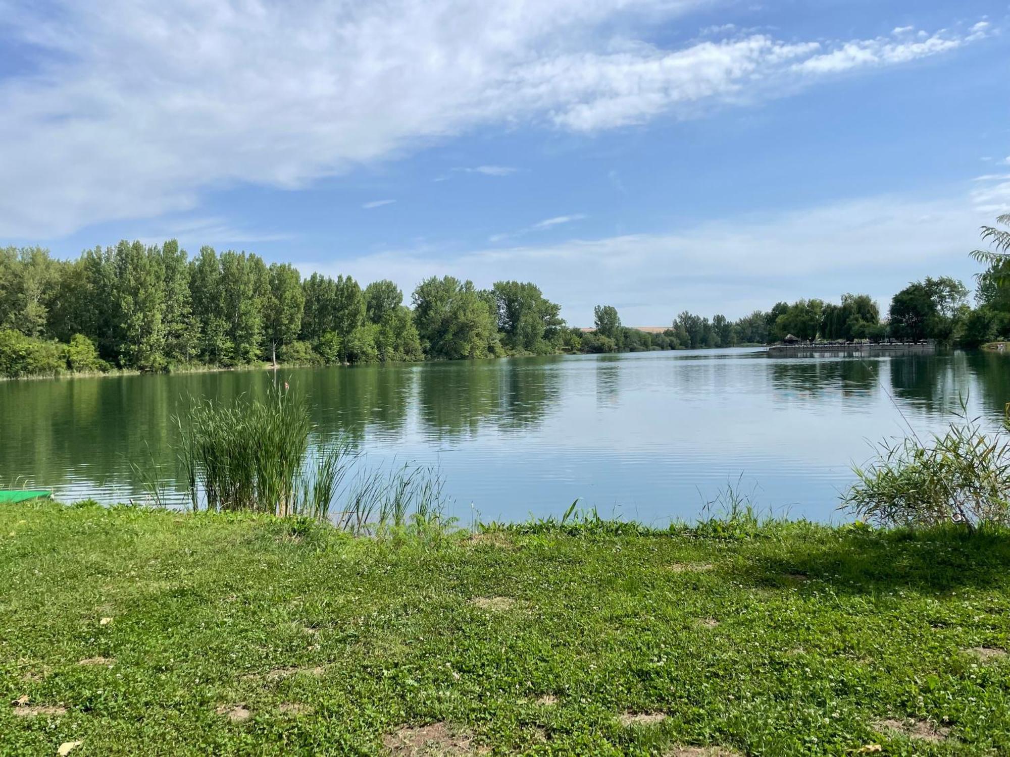 Camping Oaza Бела Църква Екстериор снимка